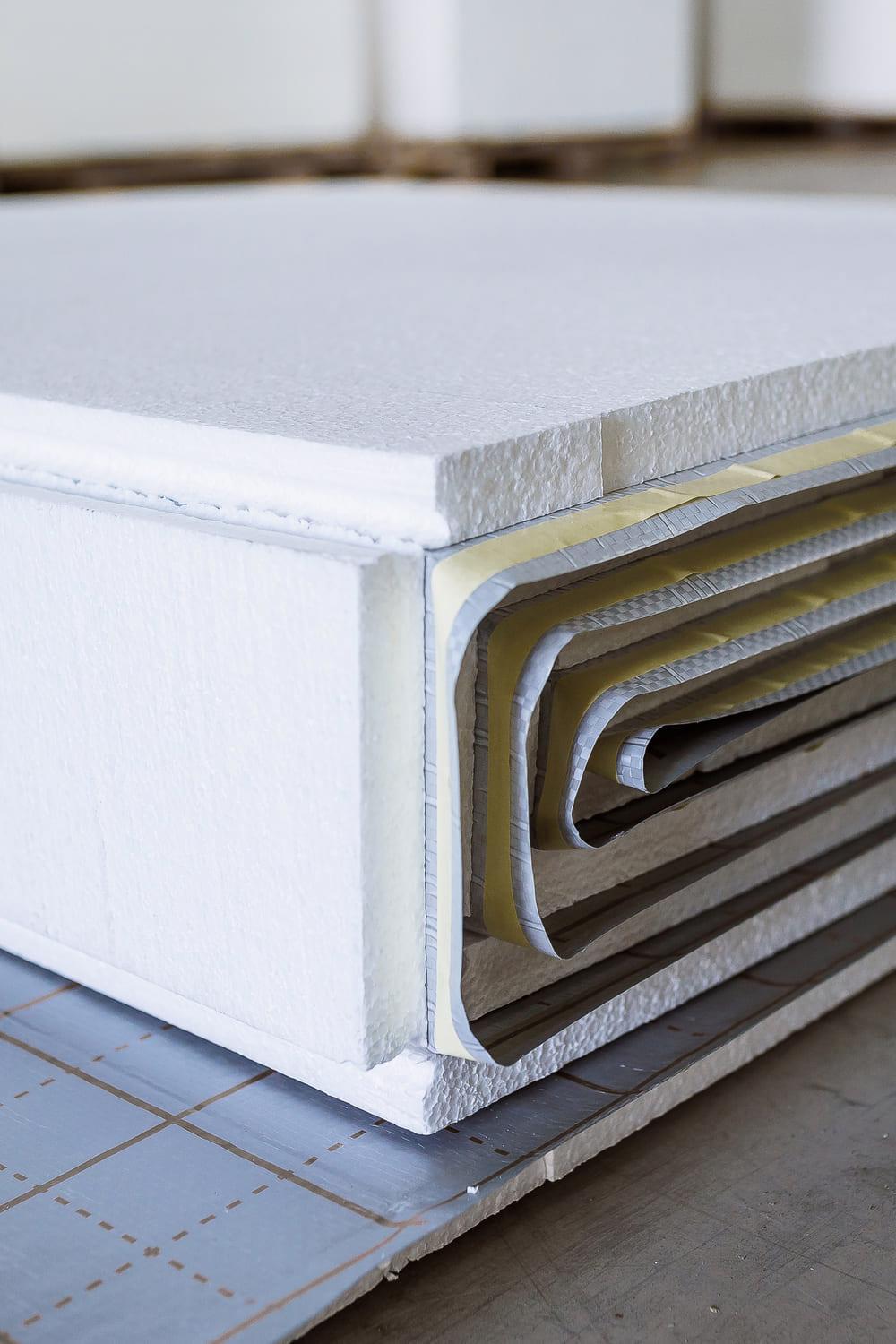 Placa tacker 25mm cu folie caserata si grid, compatibila tevi 16-17 mm